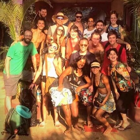 Bunkd Hostel, Anjuna Luaran gambar