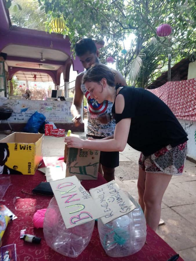 Bunkd Hostel, Anjuna Luaran gambar