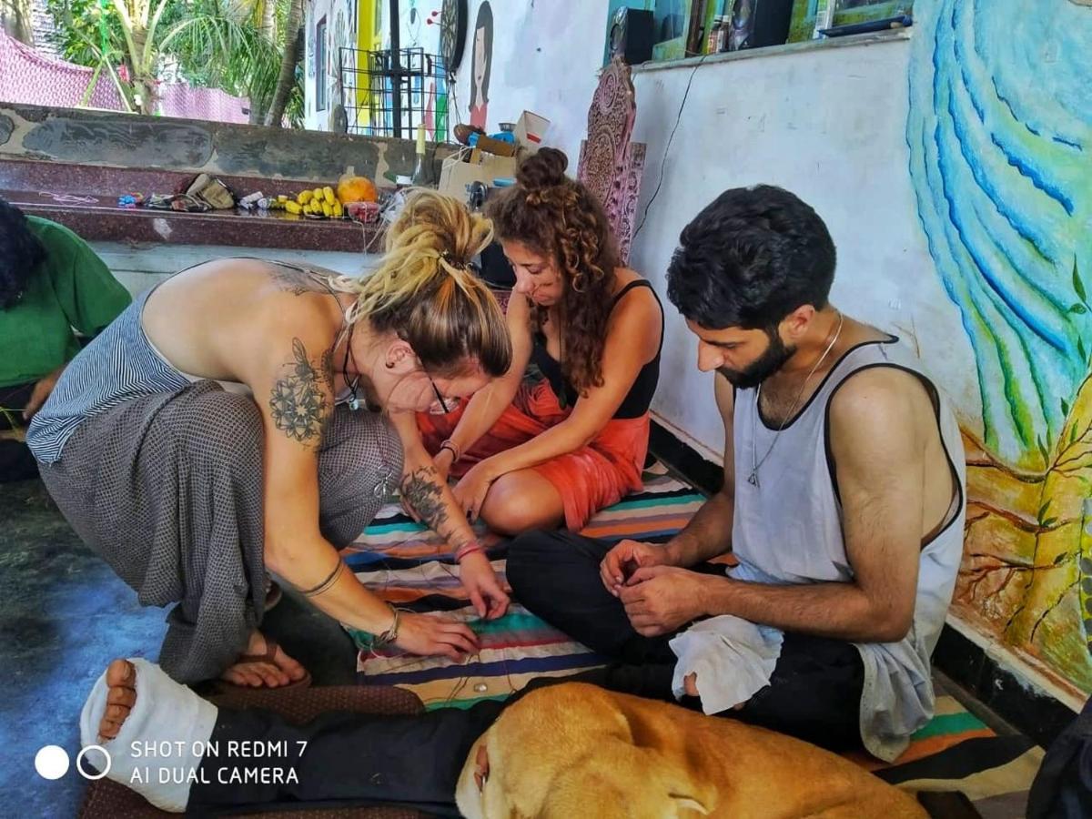 Bunkd Hostel, Anjuna Luaran gambar